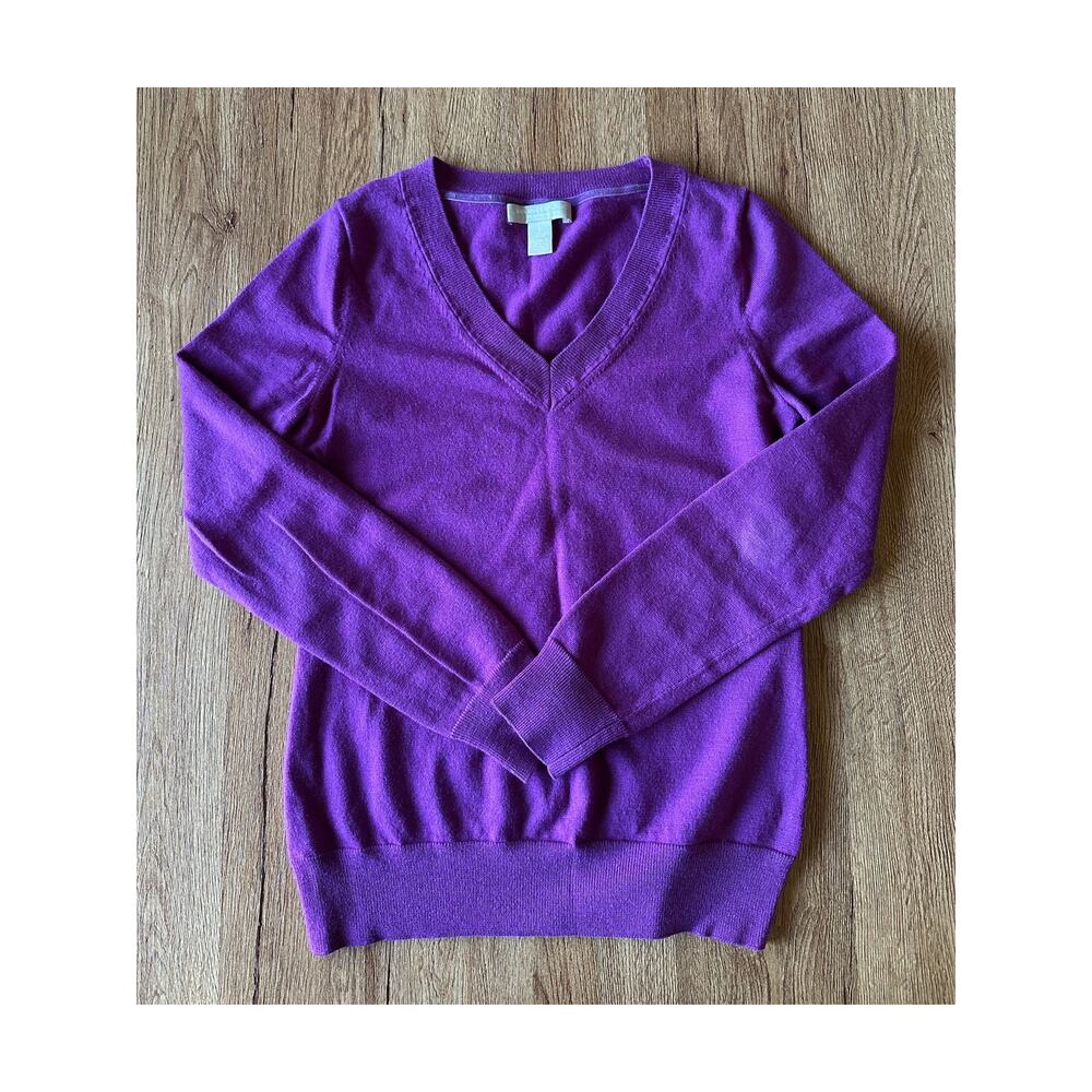 Banana Republic Extra Fine Merino Wool Purple Sweater Size Small